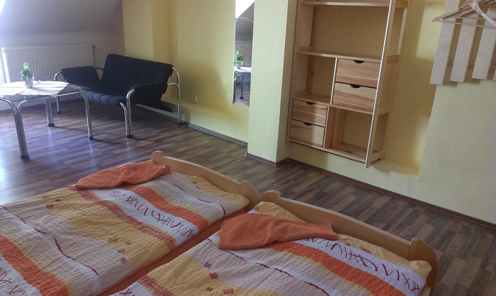 Penzion Marina Pri Slovenskej Restauracii เบรซโน ห้อง รูปภาพ